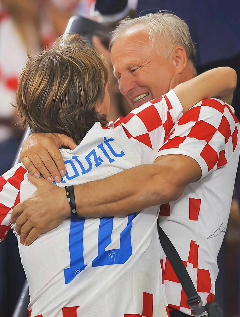 中超赛程更新：关注积分榜前五,（中超赛程最新消息：聚焦积分榜前五）