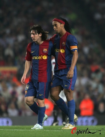 马修斯·茹萨：从克鲁塞罗悍将到海港中流砥柱（马修斯·茹萨：从克鲁塞罗铁卫到海港定海神针）