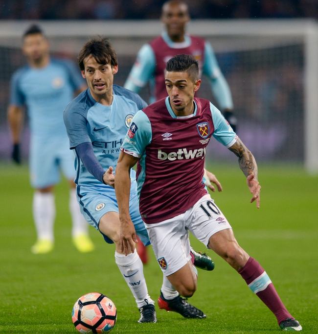 成都蓉城主帅徐正源获三年合同，球队续约并引进强援，有望冲击双冠王。（成都蓉城与徐正源签三年新约，续约核心引进强援，剑指双冠）