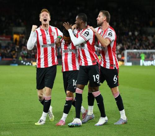 劫富济贫！利物浦欧冠力克马德里双雄 但输土超荷甲球队（反差戏码！利物浦欧冠击退马德里双雄，却栽在土超与荷甲球队）