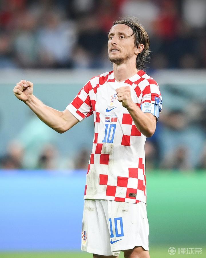 CBA球员表现回顾：辽宁男篮精彩集锦,（CBA赛场回顾：辽宁男篮球员高光集锦）