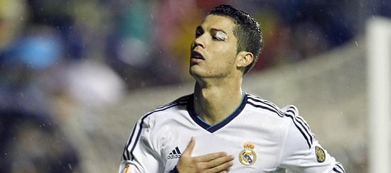 塞尔塔主帅：皇马正变得越来越全面，阿隆索将会取得非凡成就（塞尔塔主帅：皇马日益完善，阿隆索有望成就非凡）