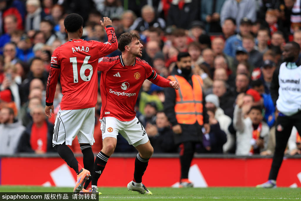 中国女足2-3苏格兰女足，张琳艳、吴澄舒互相传射，豪厄特吊射双响（中国女足2-3惜败苏格兰，张琳艳吴澄舒互相传射，豪厄特吊射梅开二度）