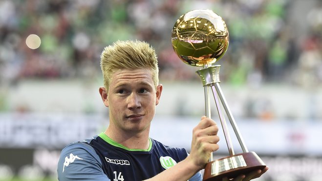 特尔施特根社媒晒恢复训练照片：很高兴归队（特尔施特根社媒分享复训照：开心回归球队）