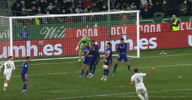 前意大利门将罗西曾因赌球被禁赛，本人：我从来没卖过比赛（意大利前国门罗西曾因赌球遭禁赛：我从未操纵比赛）